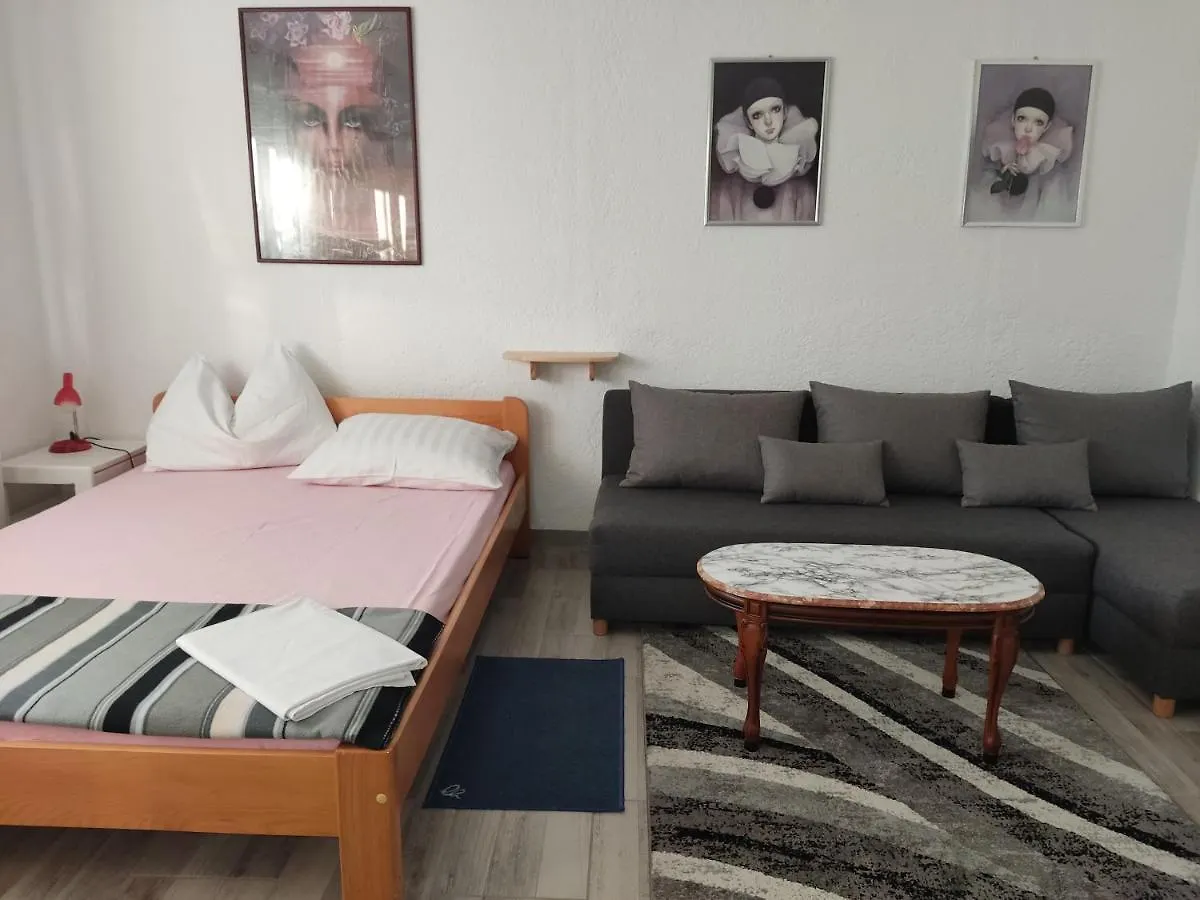 Apartments Garden-Sea View With Terrace Dramalj Croatia