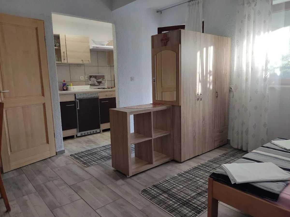 Apartments Garden-Sea View With Terrace Dramalj Croatia