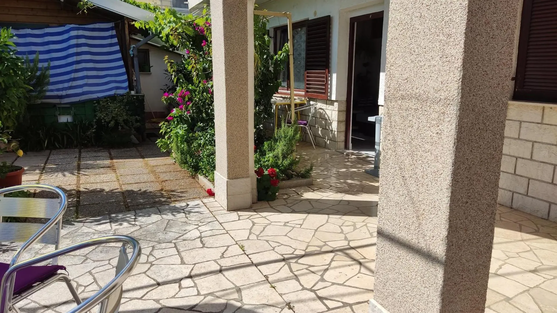 Apartments Garden-Sea View With Terrace Dramalj